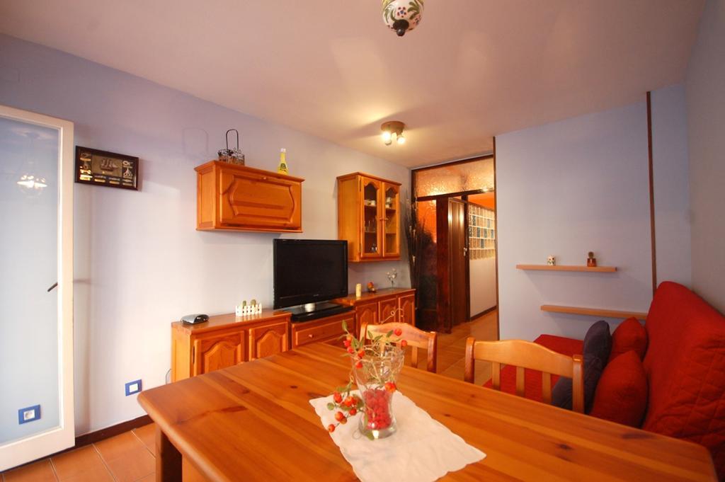 Lets Holidays Apartment Pool Terrace Tossa De Mar Eksteriør bilde